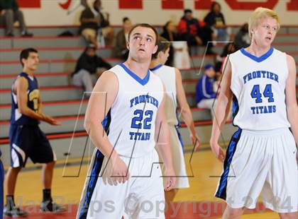 Thumbnail 1 in Frontier vs. Golden Valley (Kern Schools Shootout) photogallery.