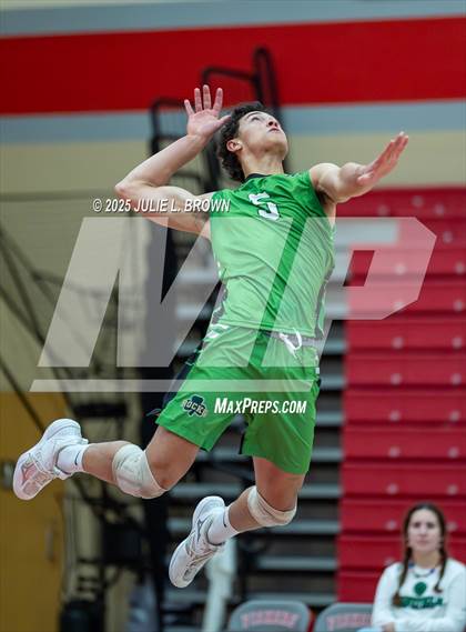 Thumbnail 2 in Westfield vs. Carmel (IHSAA Sectional 8 Round 1) photogallery.
