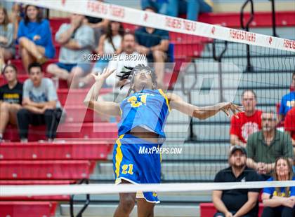 Thumbnail 2 in Westfield vs. Carmel (IHSAA Sectional 8 Round 1) photogallery.