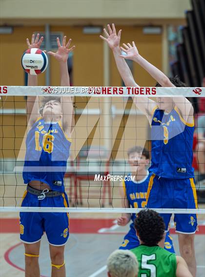 Thumbnail 1 in Westfield vs. Carmel (IHSAA Sectional 8 Round 1) photogallery.