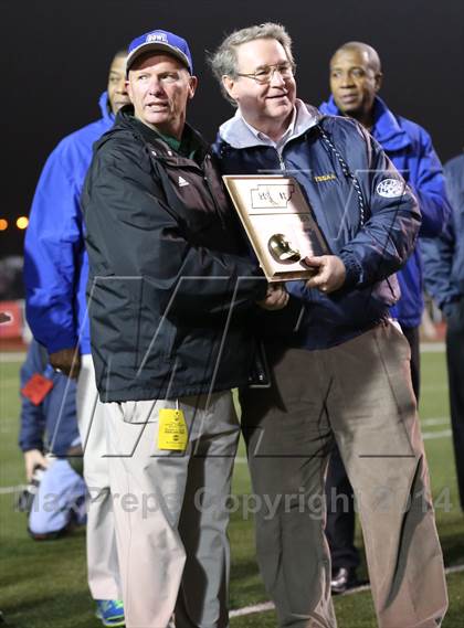 Thumbnail 3 in Webb vs. St. George's (TSSAA Division II Class A BlueCross Bowl)  photogallery.