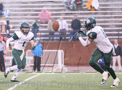 Thumbnail 3 in Webb vs. St. George's (TSSAA Division II Class A BlueCross Bowl)  photogallery.