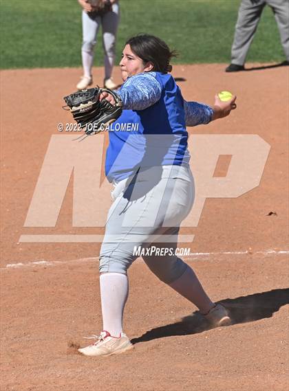 Thumbnail 2 in Bandera vs Natalia (Medina Valley Softball Tournament) photogallery.