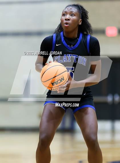 Thumbnail 3 in Clayton @ Southeast Raleigh photogallery.