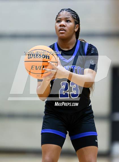 Thumbnail 3 in Clayton @ Southeast Raleigh photogallery.