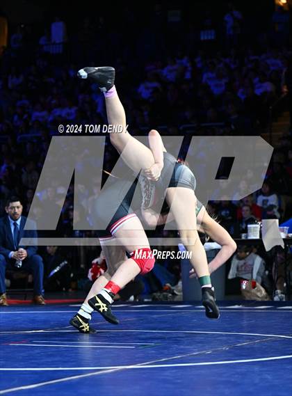 Thumbnail 1 in UIL 5A Championship Finals 138-152lb photogallery.