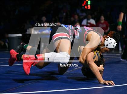 Thumbnail 2 in UIL 5A Championship Finals 138-152lb photogallery.