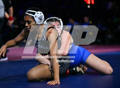 Thumbnail 1 in UIL 5A Championship Finals 138-152lb photogallery.