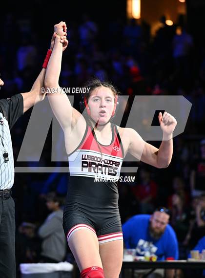Thumbnail 3 in UIL 5A Championship Finals 138-152lb photogallery.