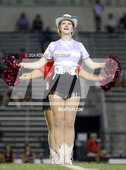 Thumbnail 1 in Lake Highlands @ MacArthur photogallery.