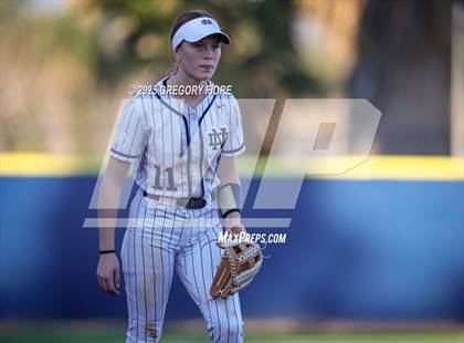 Thumbnail 2 in El Segundo @ Notre Dame (SO) photogallery.