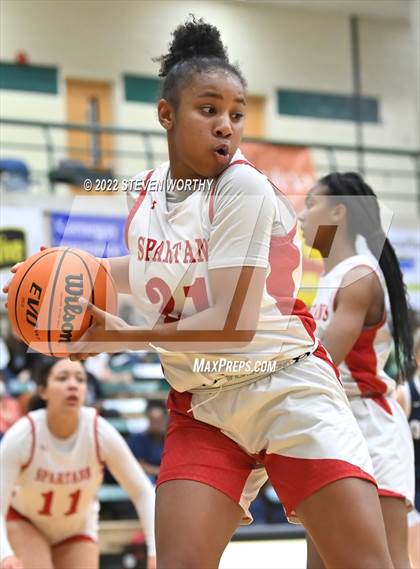 Thumbnail 2 in The Burlington School vs. O'Neal (NCISAA 2A State Championship) photogallery.