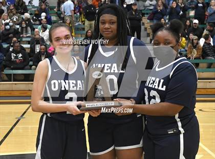 Thumbnail 2 in The Burlington School vs. O'Neal (NCISAA 2A State Championship) photogallery.