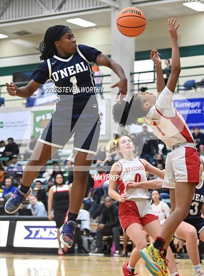 Thumbnail 2 in The Burlington School vs. O'Neal (NCISAA 2A State Championship) photogallery.