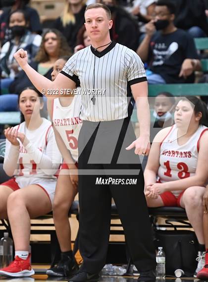 Thumbnail 3 in The Burlington School vs. O'Neal (NCISAA 2A State Championship) photogallery.