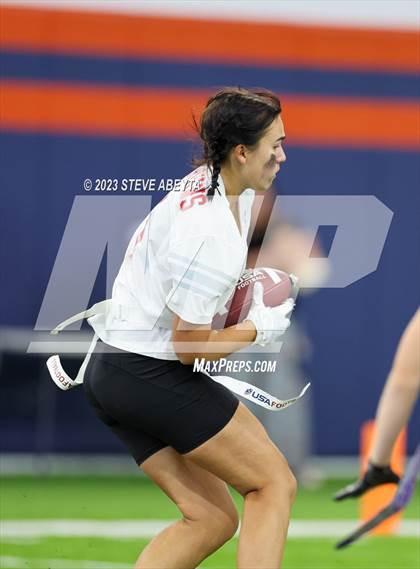Thumbnail 3 in Arvada West vs Cherry Creek (Girls' Flag Championship) photogallery.