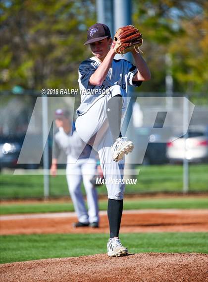 Thumbnail 2 in Carlmont vs. Franklin (Boras Classic North Bracket Rd 1) photogallery.