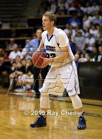 Thumbnail 2 in Longmont vs. Air Academy (CHSAA 4A Championship) photogallery.