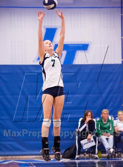 Thumbnail 3 in ThunderRidge vs. Legend (Titan Classic) photogallery.