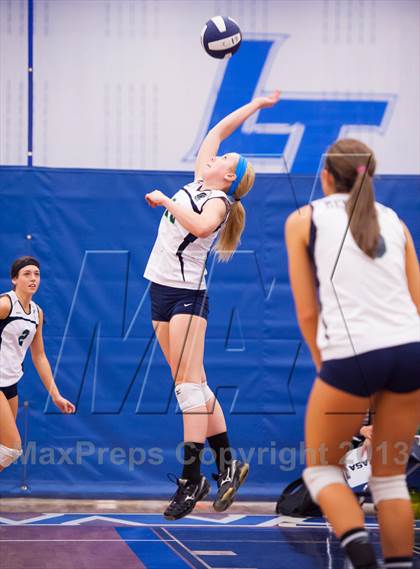 Thumbnail 1 in ThunderRidge vs. Legend (Titan Classic) photogallery.