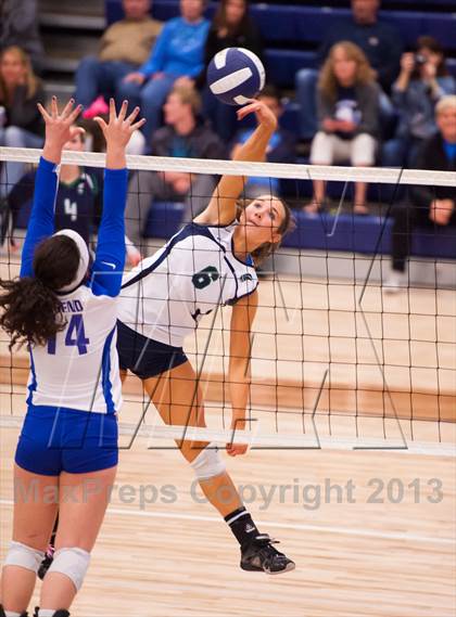 Thumbnail 2 in ThunderRidge vs. Legend (Titan Classic) photogallery.