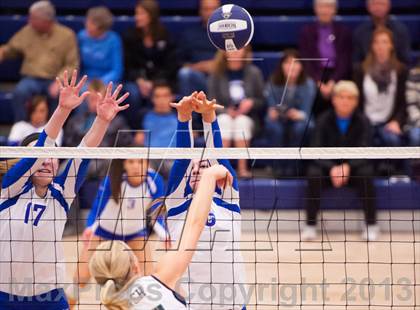 Thumbnail 1 in ThunderRidge vs. Legend (Titan Classic) photogallery.