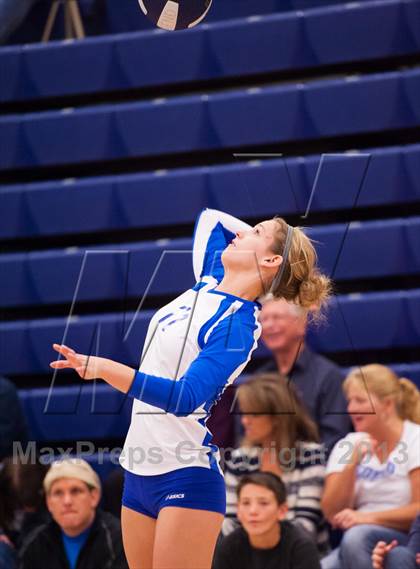 Thumbnail 1 in ThunderRidge vs. Legend (Titan Classic) photogallery.