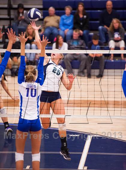 Thumbnail 1 in ThunderRidge vs. Legend (Titan Classic) photogallery.