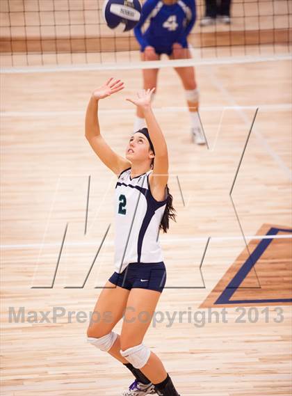 Thumbnail 3 in ThunderRidge vs. Legend (Titan Classic) photogallery.