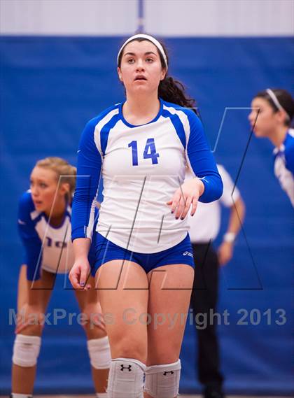 Thumbnail 3 in ThunderRidge vs. Legend (Titan Classic) photogallery.