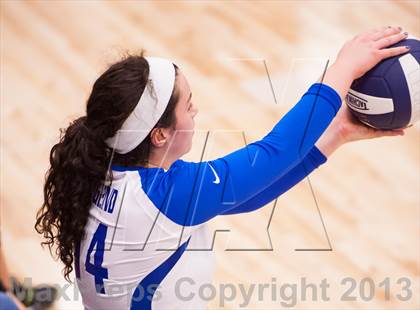 Thumbnail 1 in ThunderRidge vs. Legend (Titan Classic) photogallery.