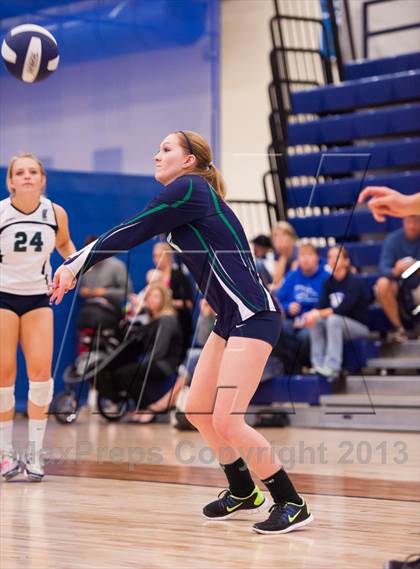 Thumbnail 1 in ThunderRidge vs. Legend (Titan Classic) photogallery.