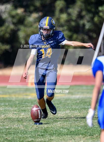 Thumbnail 2 in Jefferson @ Menlo School photogallery.
