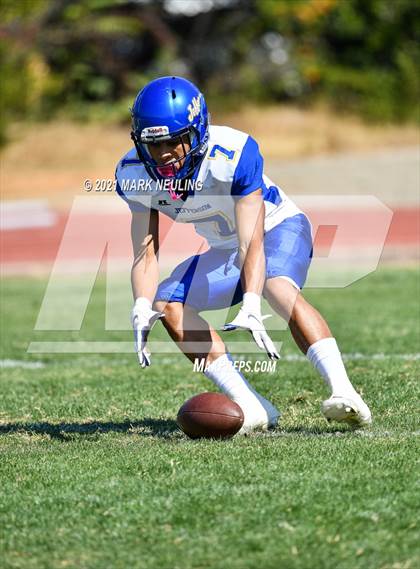 Thumbnail 1 in Jefferson @ Menlo School photogallery.