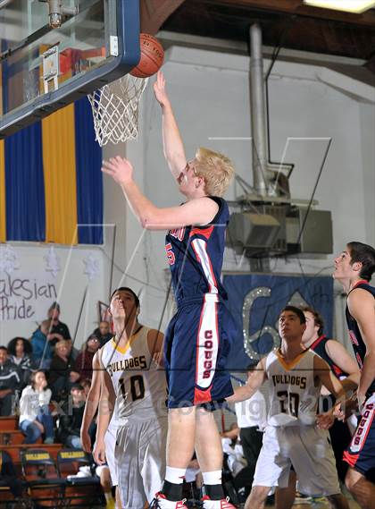 Thumbnail 2 in Campolindo vs. Gridley (60th Gridley Invitational) photogallery.