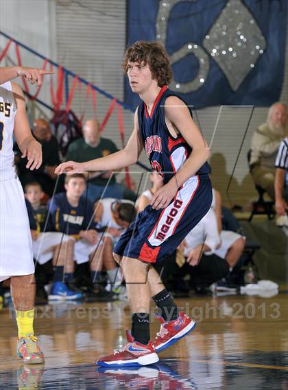 Thumbnail 3 in Campolindo vs. Gridley (60th Gridley Invitational) photogallery.