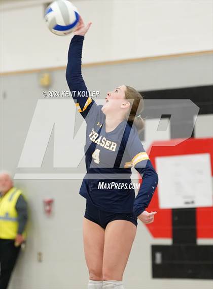 Thumbnail 1 in Romeo vs. Fraser (MHSAA Regional Semifinal) photogallery.