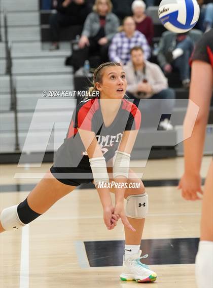 Thumbnail 2 in Romeo vs. Fraser (MHSAA Regional Semifinal) photogallery.