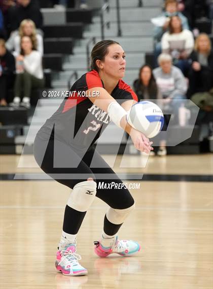 Thumbnail 3 in Romeo vs. Fraser (MHSAA Regional Semifinal) photogallery.