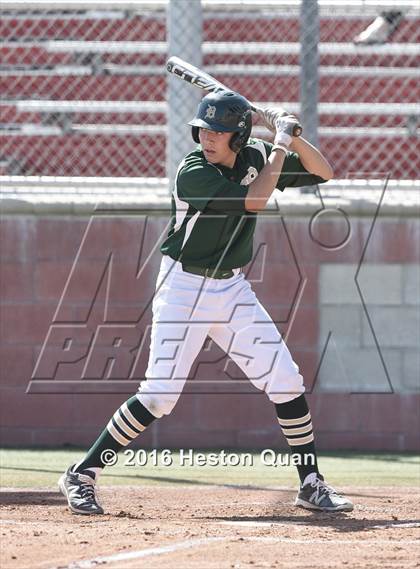 Thumbnail 1 in Notre Dame (SO) vs. Damien (Boras Classic - South) photogallery.