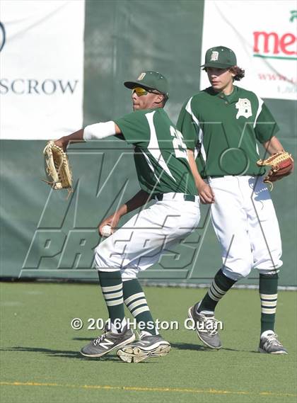 Thumbnail 1 in Notre Dame (SO) vs. Damien (Boras Classic - South) photogallery.