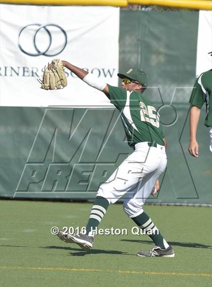 Thumbnail 2 in Notre Dame (SO) vs. Damien (Boras Classic - South) photogallery.