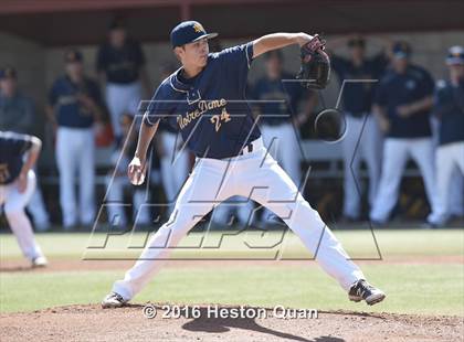Thumbnail 1 in Notre Dame (SO) vs. Damien (Boras Classic - South) photogallery.