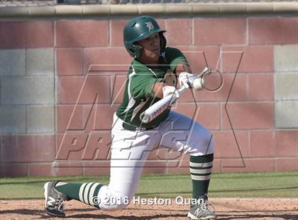 Thumbnail 1 in Notre Dame (SO) vs. Damien (Boras Classic - South) photogallery.