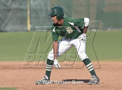 Thumbnail 3 in Notre Dame (SO) vs. Damien (Boras Classic - South) photogallery.