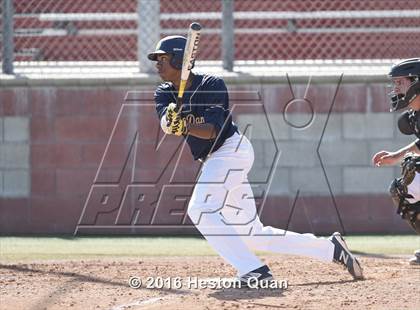 Thumbnail 3 in Notre Dame (SO) vs. Damien (Boras Classic - South) photogallery.