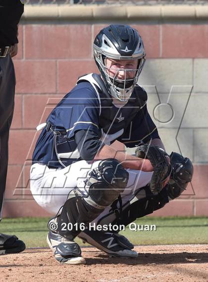 Thumbnail 1 in Notre Dame (SO) vs. Damien (Boras Classic - South) photogallery.