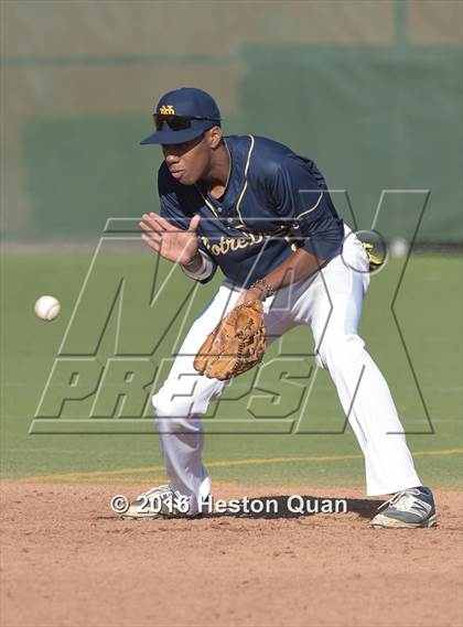 Thumbnail 1 in Notre Dame (SO) vs. Damien (Boras Classic - South) photogallery.