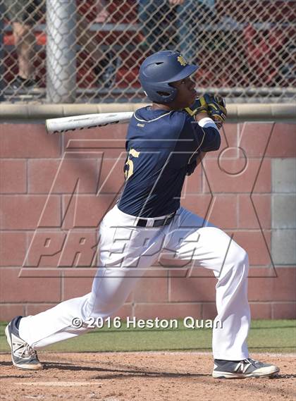 Thumbnail 2 in Notre Dame (SO) vs. Damien (Boras Classic - South) photogallery.