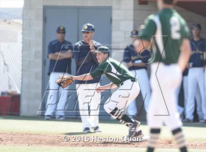 Thumbnail 3 in Notre Dame (SO) vs. Damien (Boras Classic - South) photogallery.